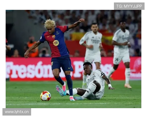 亚马尔已抵达巴萨俱乐部办公室 准备签署续约合同正式延续合作关系