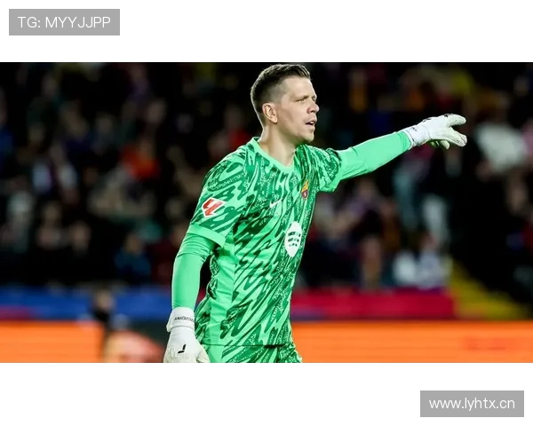 什琴斯尼收到巴萨两年续约合同 将与妻子共同决定未来走向